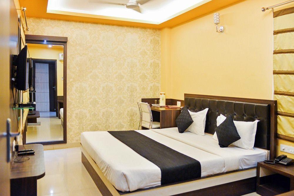 Hotel Janki International By Keymagics Varanasi Eksteriør bilde