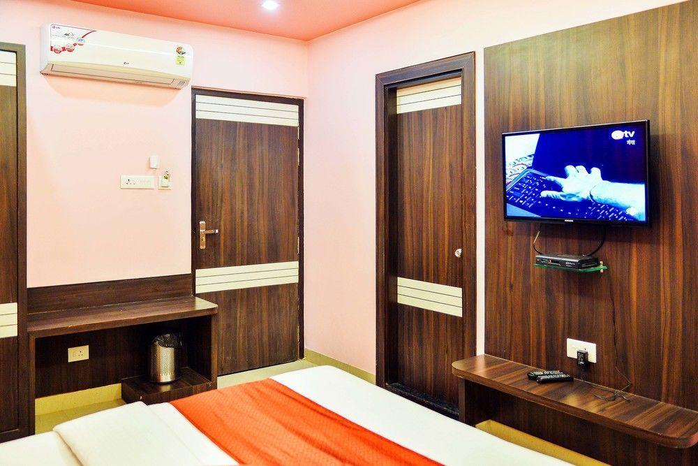 Hotel Janki International By Keymagics Varanasi Eksteriør bilde