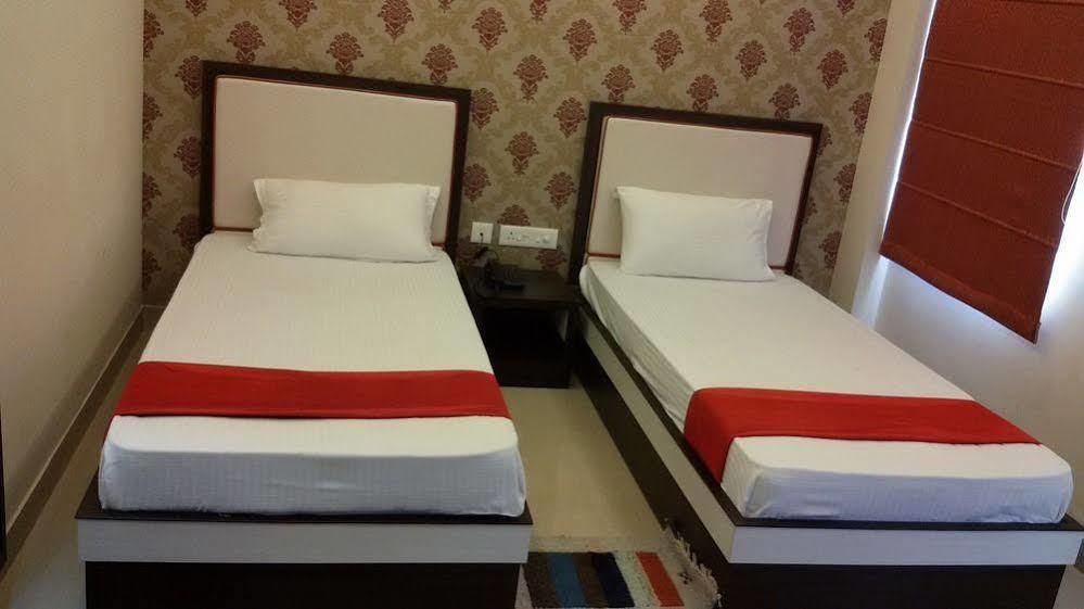 Hotel Janki International By Keymagics Varanasi Eksteriør bilde
